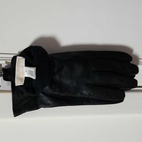 Ladies black leather gloves size L - Picture 3 of 4